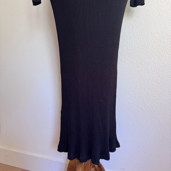 & Other Stories black Long Sleeve Rib Maxi Sweater Dress with side slit size 6 - Picture 6 of 11